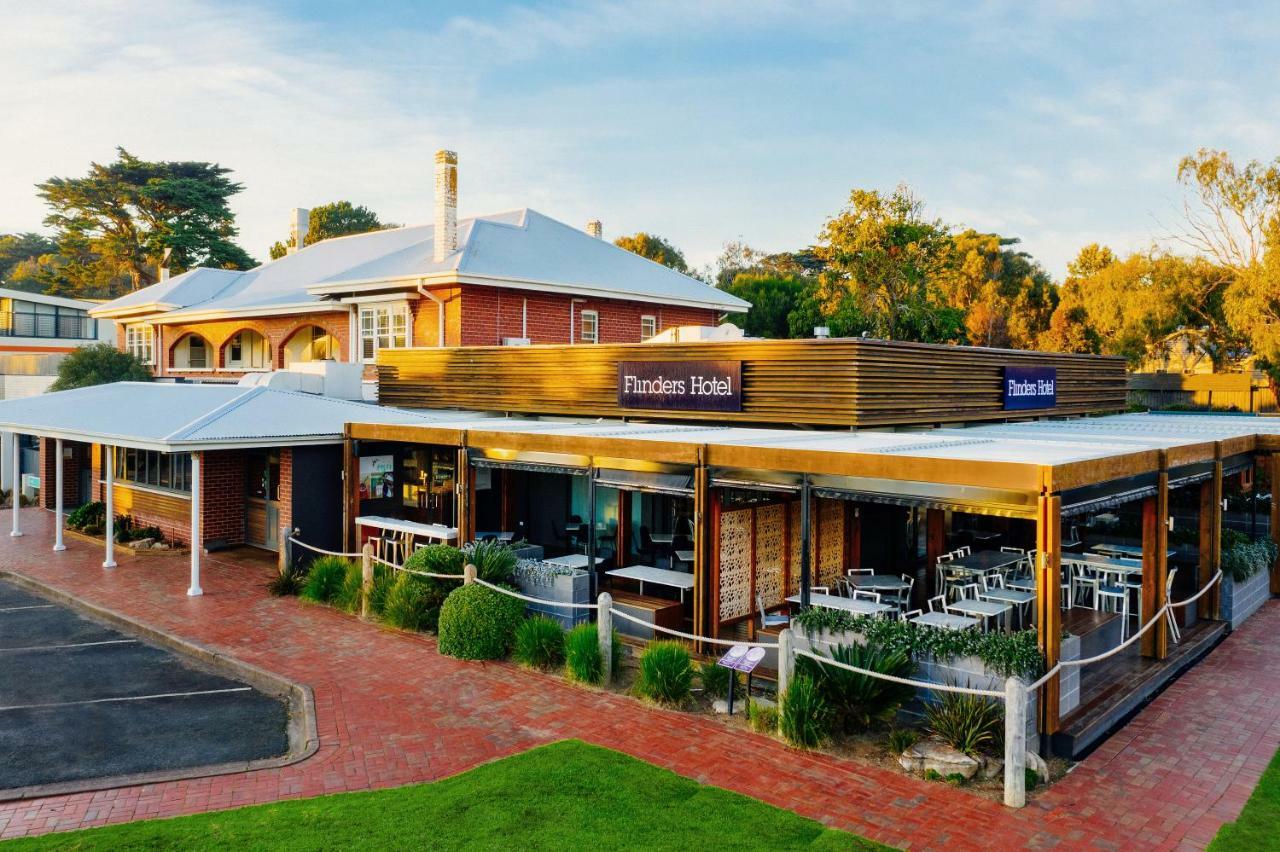 Quarters At Flinders Hotel Bagian luar foto
